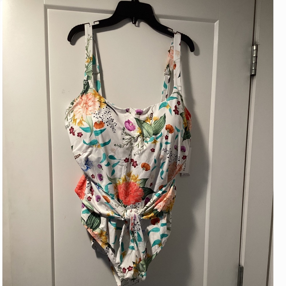 Jantzen Sunrise Garden One Piece‎ Swimsuit Floral Underwire White Plus 22W NEW